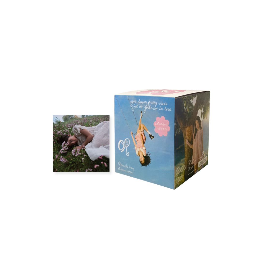 you seem pretty sad for a girl so in love charm tote (Collector's set)